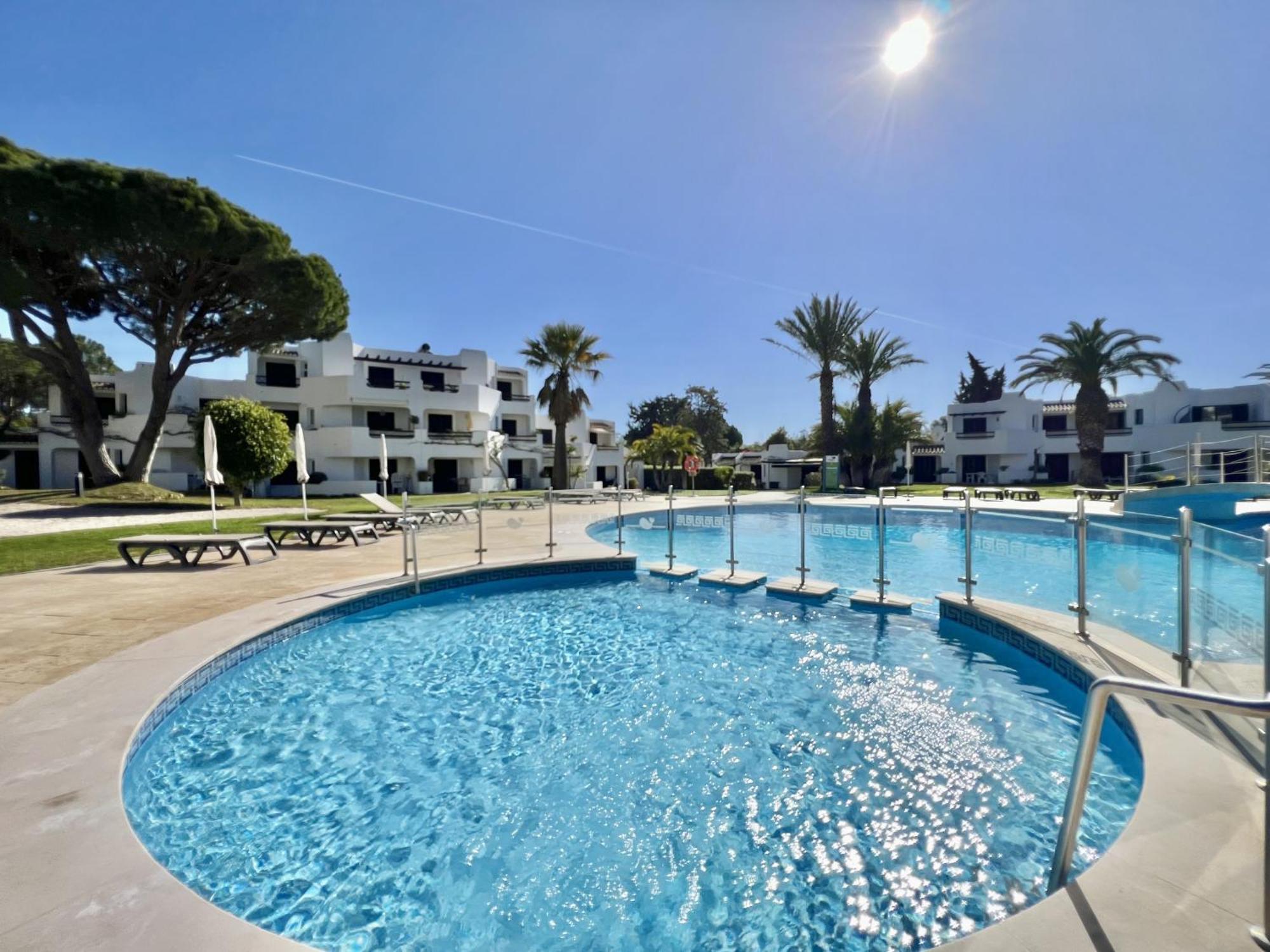 Albufeira Balaia Golf Vilage 4 With Pool By Homing Luaran gambar
